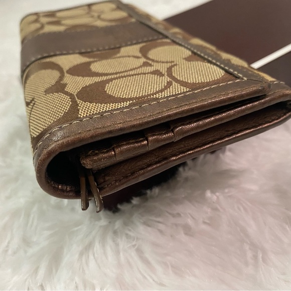 Coach Logo Brown Long Wallet - Picture 4 of 6